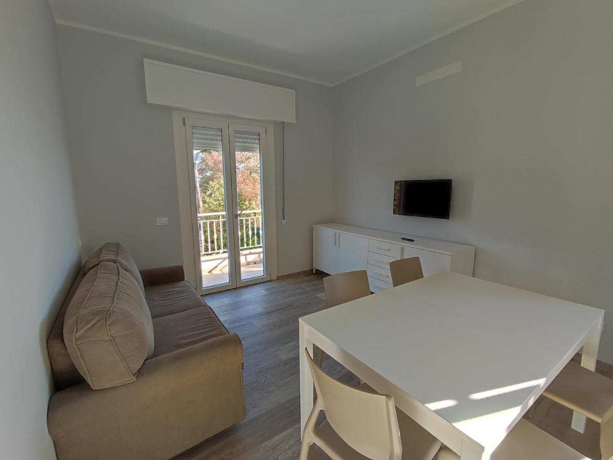 Casa Violina Apartment Lido di Camaiore Exterior foto